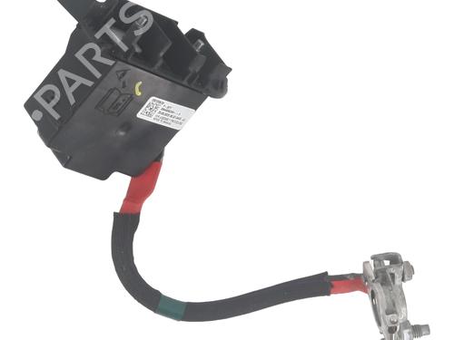 Fuse box RENAULT CLIO V (B7_) 1.6 E-TECH 145 (B7MU) | BP32657886E1