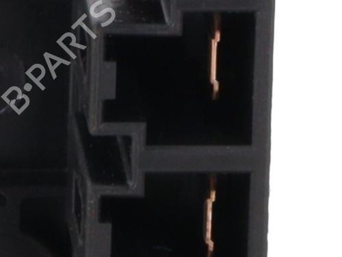 Fuse box DACIA SANDERO III 1.0 TCe 90 | BP31825072E1