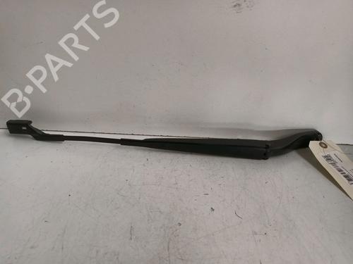Used Front windshield wiper arm PEUGEOT 208 II (UB_, UP_, UW_, UJ_) 1.2 PureTech 100 (101 hp) 14869869