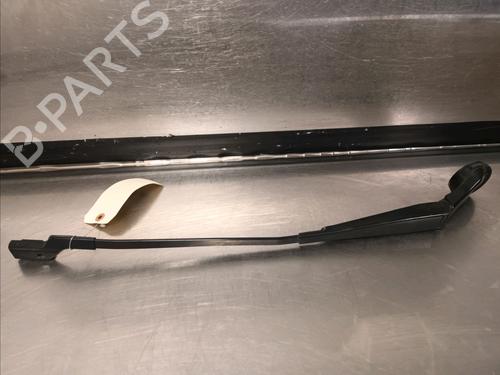 Used Front windshield wiper arm CITROËN C4 Picasso II 1.6 HDi / BlueHDi 115 (115 hp) 14869658