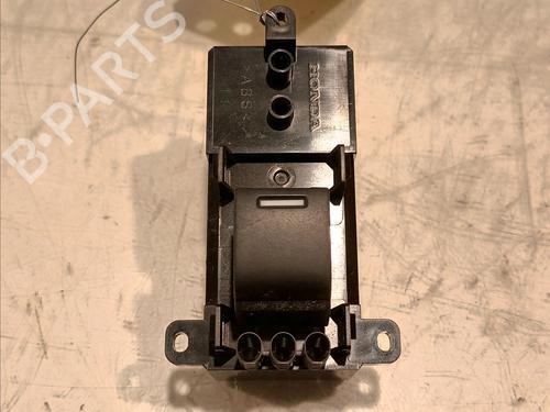 Used Left rear window switch HONDA JAZZ IV (GK_) 1.3 (102 hp) 16146295