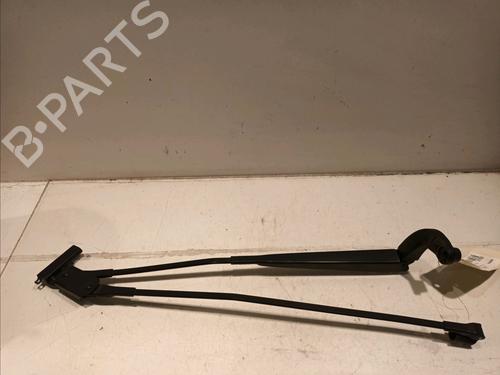 Used Front windshield wiper arm TOYOTA AYGO (_B4_) 1.0 VVTi (KGB40) (72 hp) 16979457