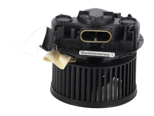 heater-blower-motor-renault-clio-iii-br01-cr01-2005-2006-2007-2008-2009-2010-2011-2012-2013-2014-32515500 main image
