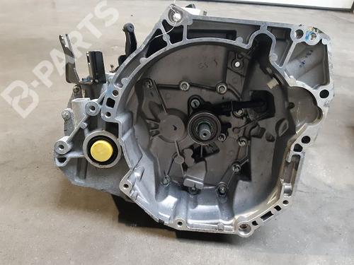 Used Gearbox NISSAN MICRA IV (K13K, K13KK) 1.2 DIG-S (98 hp) 9327363