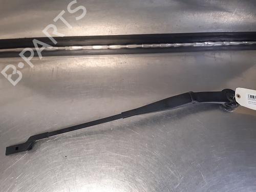 Used Front windshield wiper arm FORD FOCUS III 1.6 TDCi (115 hp) 14869801