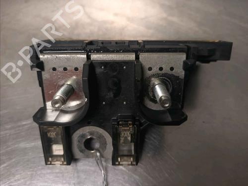Used Fuse box NISSAN JUKE (F16_) DIG-T 117 (117 hp) 30338493