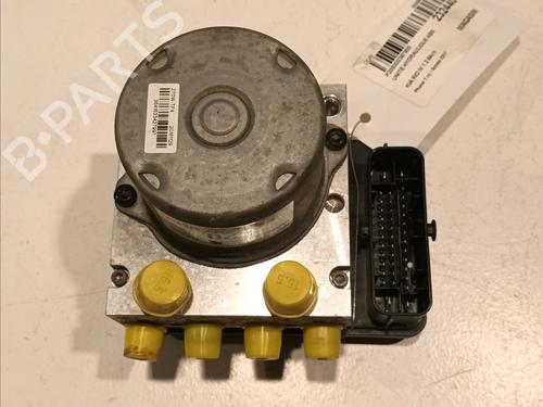 Used ABS pump KIA RIO IV (YB, SC, FB) 1.25 (84 hp) 17729944