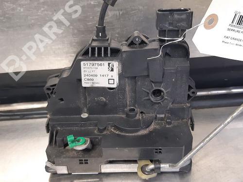 Used Front left lock FIAT GRANDE PUNTO (199_) 1.3 D Multijet (75 hp) 9333393