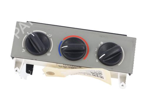 Used Climate control Climate control 39158092 39158092