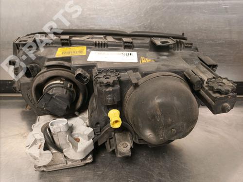 Right headlight BMW 3 Touring (E46) 325 i | BP11996043C29 