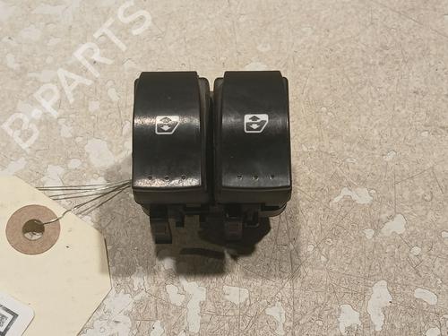 Used Switch RENAULT KANGOO Express (FW0/1_) 1.5 dCi 70 (FW0A, KW0V) (68 hp) 20608861