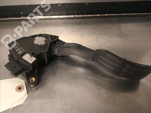 Pedal NISSAN MICRA IV (K13K) 1.2 (80 hp) 11806932