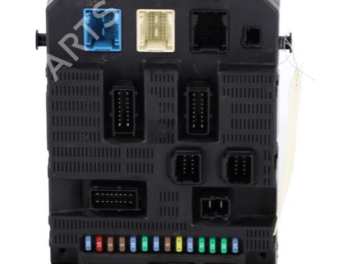Used Fuse box Fuse box CITROËN C2 (JM_) 1.4 HDi (68 hp) 33262765 33262765