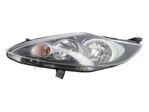 Used Left headlight FORD FIESTA VI (CB1, CCN) 1.6 TDCi (95 hp) 29518202