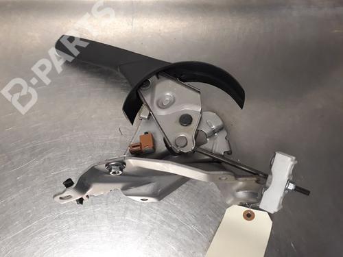 Used Hand brake TOYOTA YARIS (_P13_) 1.0 (KSP130_, KSP130) (69 hp) 9326131