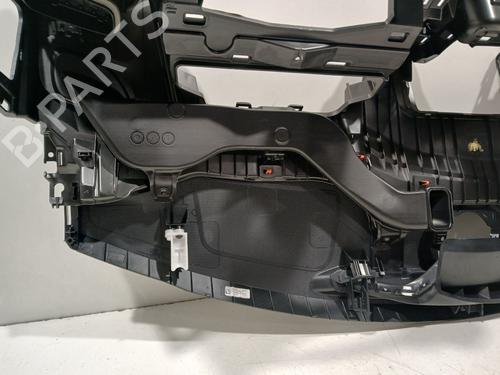 Dashboard TOYOTA YARIS (_P21_, _PA1_, _PH1_) 1.5 Hybrid (MXPH10, MXPH11) | BP32131872C46 