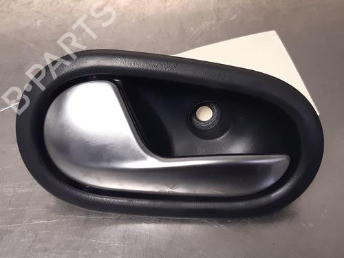 Venstre foran invendig håndtak DACIA SANDERO II 1.0 TCe 100 (B8ML) (101 hp) 20601068
