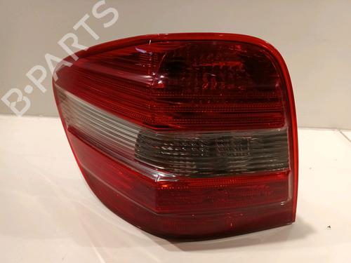 Used Left taillight MERCEDES-BENZ M-CLASS (W164) ML 280 CDI 4-matic (164.120) (190 hp) 14949857