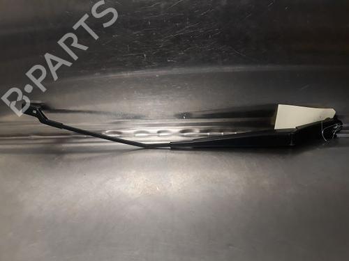 Used Front windshield wiper arm VW GOLF VI (5K1) 2.0 TDI (140 hp) 14869547