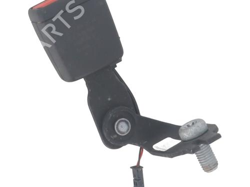 Used Seat buckle BMW 1 (F40) 118 i (136 hp) 30476087