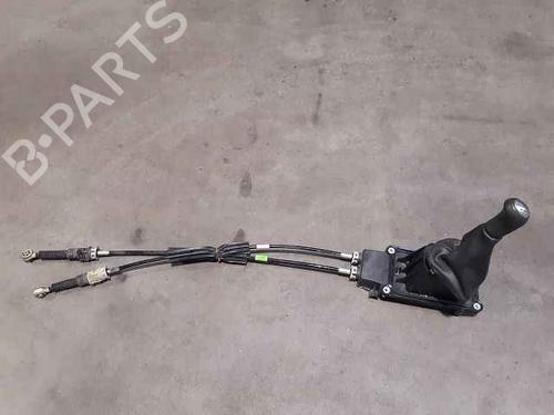 Used Gear lever DACIA SANDERO II TCe 90 (B8M1, B8MA, B8AC) (90 hp) 30338452