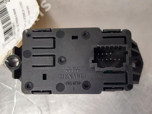 Electronic module RENAULT SCÉNIC III (JZ0/1_) 1.5 dCi | BP9332884M83 