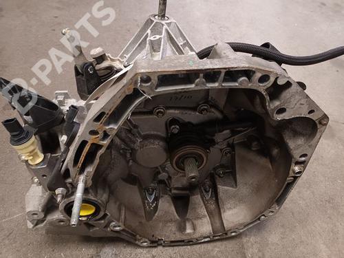 Used Gearbox DACIA SANDERO 1.5 dCi (88 hp) 9338774