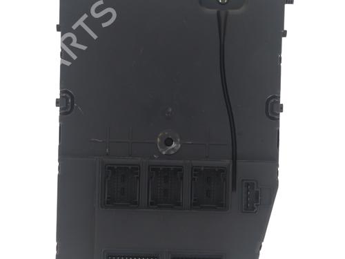 Used Fuse box RENAULT GRAND SCÉNIC II (JM0/1_) 1.9 dCi (JM14) (131 hp) 31034142