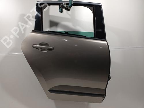 Używane Drzwi tylne prawe PEUGEOT 3008 I MPV (0U_) 1.6 HDi (112 hp) 30844492