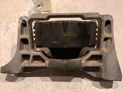 Used Engine mount FORD KUGA I 2.0 TDCi (136 hp) 18315780