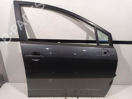 Used Right front door TOYOTA COROLLA Verso (ZER_, ZZE12_, R1_) 2.2 D-4D (AUR10_, AUR10R) (136 hp) 21261395