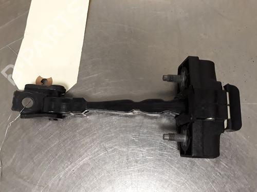 Used Hinge/Door check strap RENAULT CLIO IV (BH_) 1.5 dCi 90 (90 hp) 14866702
