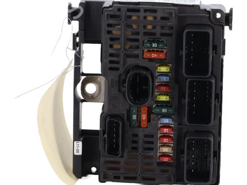 Caixa de fusíveis Caixa de fusíveis CITROËN C4 I (LC_) 1.6 HDi (90 hp) 36035043 36035043