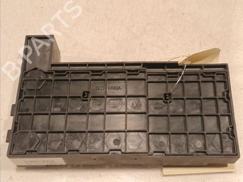 Fuse box VW TRANSPORTER T6 Van (SGA, SGH, SHA, SHH) 2.0 TDI | BP16537757E1