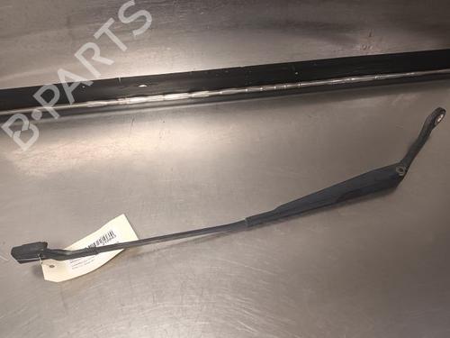Used Front windshield wiper arm CITROËN C4 II (NC_) 1.6 HDi 90 (92 hp) 14869819