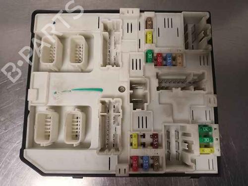 Used Fuse box RENAULT LAGUNA Coupe (DT0/1) 1.5 dCi (110 hp) 30120638