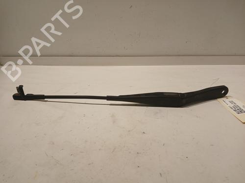 Used Front windshield wiper arm OPEL ASTRA H (A04) [2004-2014]  21084316