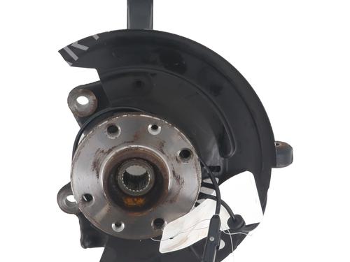 Used Left front steering knuckle RENAULT CLIO V (B7_) 1.0 TCe 90 (B7MT) (91 hp) 29268657