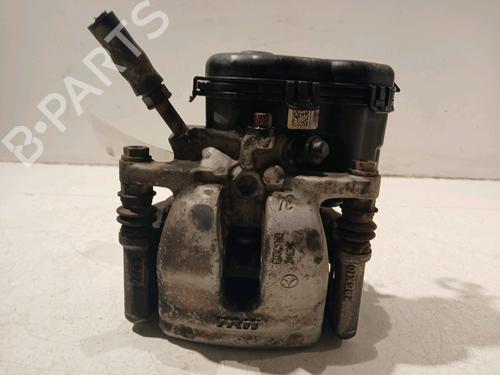Used Right rear brake caliper MERCEDES-BENZ GLA-CLASS (X156) GLA 200 (156.943) (156 hp) 18414929