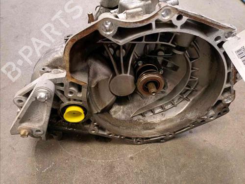 Caja de cambios Caja de cambios OPEL CORSA D (S07) 1.4 (L08, L68) (87 hp) 33904680 33904680