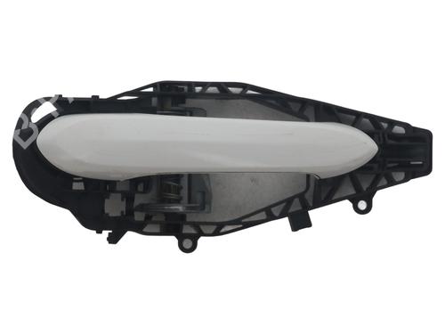 Used Front right exterior door handle BMW 1 (F40) 118 i (136 hp) 30476081