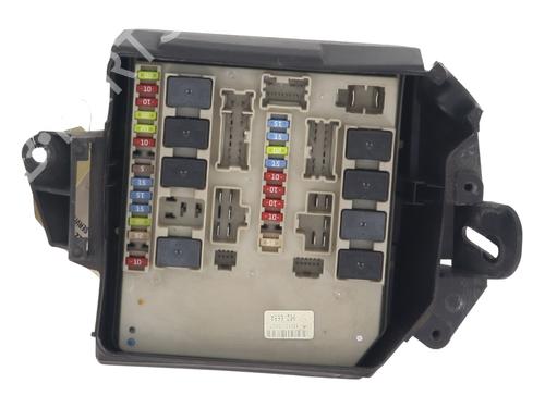 Used Fuse box RENAULT CLIO III (BR0/1, CR0/1) 1.5 dCi (BR0H, CR0H, CR1S, BR1S) (106 hp) 27815254