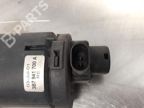 Right front fog light VW PASSAT B5.5 (3B3) 1.9 TDI | BP9323657C31 