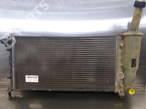 Used Water radiator FIAT PUNTO (188_) 1.2 60 (188.030, .050, .130, .150, .230, .250) (60 hp) 9322395