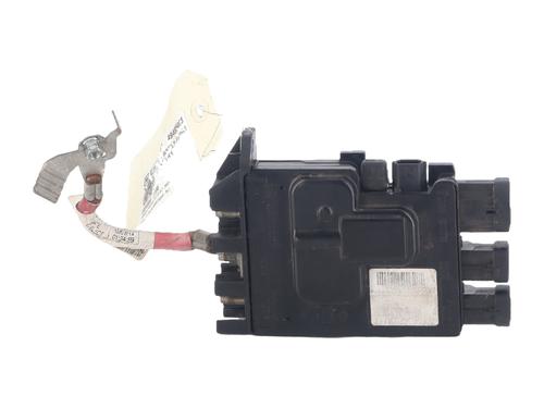 Used Fuse box Fuse box 38435499 38435499
