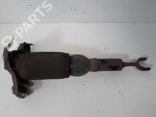 Used Right front shock absorber Right front shock absorber AUDI ALLROAD C5 (4BH) 2.5 TDI quattro (180 hp) 9327439 9327439