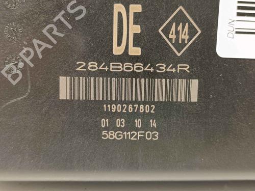 Fuse box RENAULT ESPACE V (JR_)  | BP29582687E1 