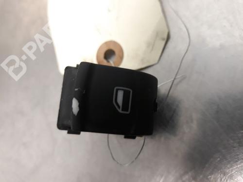 Used Right rear window switch AUDI A3 Sportback (8PA) 2.0 TDI 16V (140 hp) 9321152