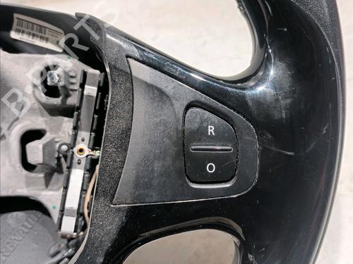 Steering wheel RENAULT CLIO IV (BH_) 1.5 dCi 75 | BP16155325C49 