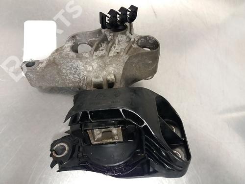 Used Engine mount RENAULT CLIO IV (BH_) 1.5 dCi 75 (75 hp) 9322595